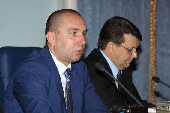 Юрій Педос розповів про результати діяльності вінницьких правоохоронців та поділився планами щодо нововведень у 2017-му