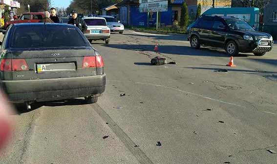 В Шаргороді під колесами авто загинула жінка, яка намагалась перейти дорогу у невстановленому місці