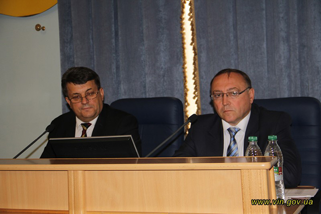 На сесії облради обговорювали проблему якості питної води у Вінниці та земельний ринок на Вінниччині