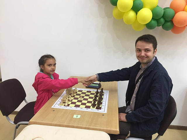 8-річна вінничанка Анна Копистиринська привезла «срібло» з Чемпіонату України з шахів