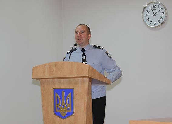 Юрій Педос відзначив кращих дільничних офіцерів поліції