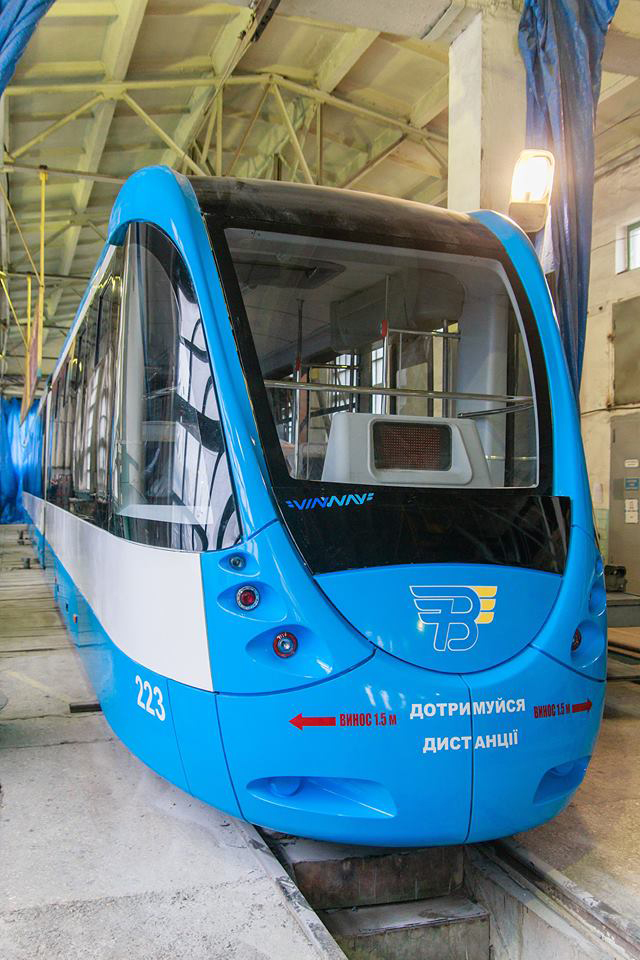 На вулицях Вінниці скоро курсуватиме вже сьомий трамвай VinWay, у ВТК приступили до виготовлення восьмого