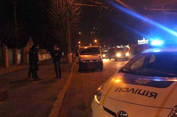 На вул. Київській водій насмерть збив пішохода та втік. Втікача затримали через кілька годин