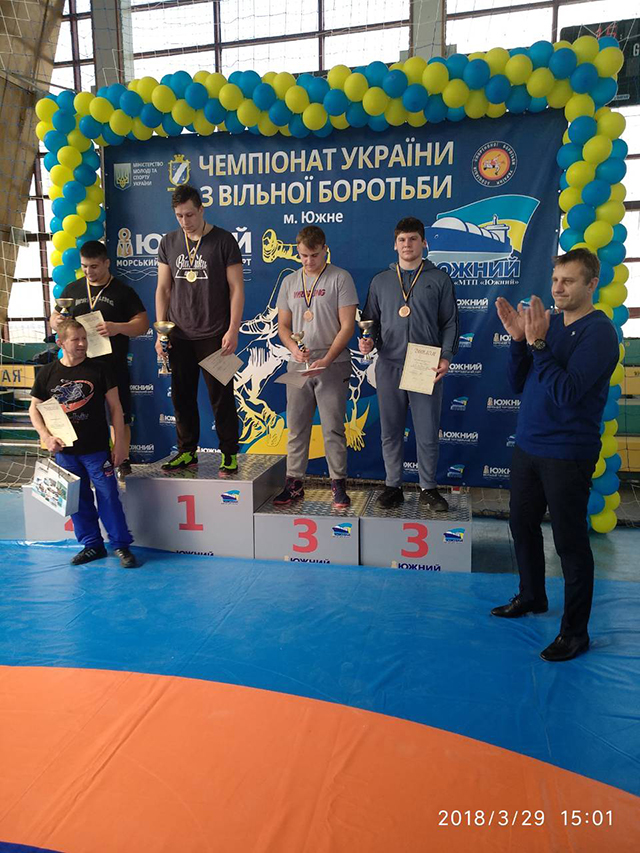 Вінничанин Даіаурі Важа здобув "бронзу" на чемпіонаті України з вільної боротьби