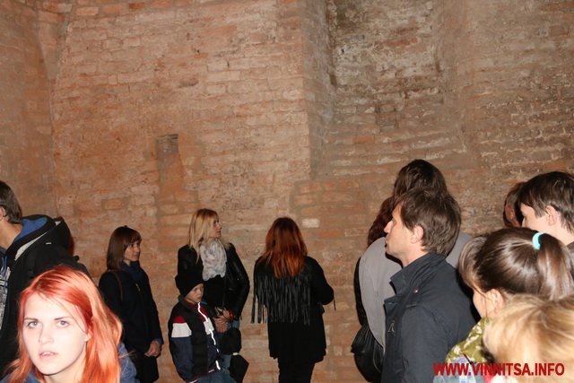 Вінничанам показали приміщення погребів, бомбосховища та пивоварні у підземеллі монастиря капуцинів 