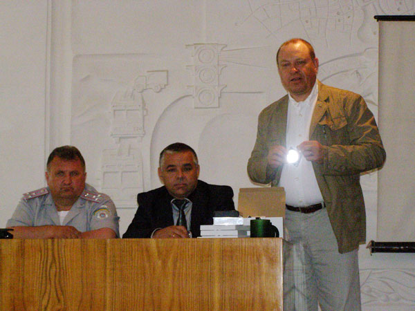естонська делегація у Липовці