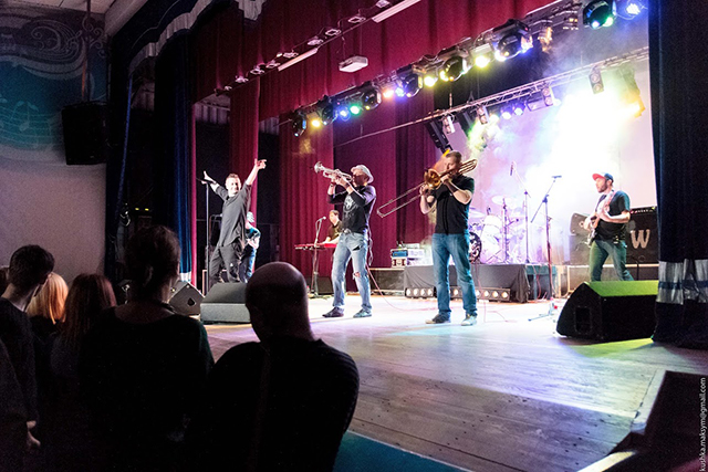 Концерт Жадана у Вінниці: як «лузери і невдахи» стали обраними