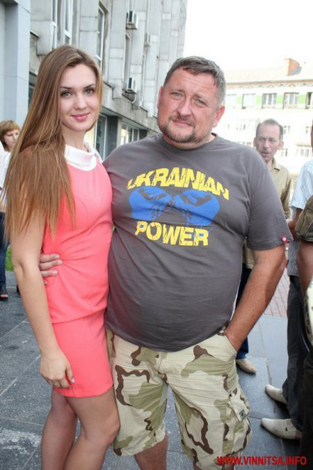 Юрій Тира разом з дружиною -  «Міс Вінниця 2008» Лілією Поліщу