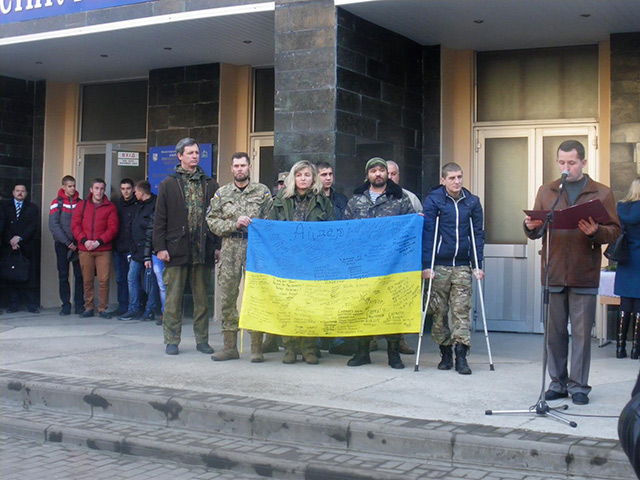 У ВНТУ відкрили меморіальну дошку студенту, який загинув захищаючи Україну