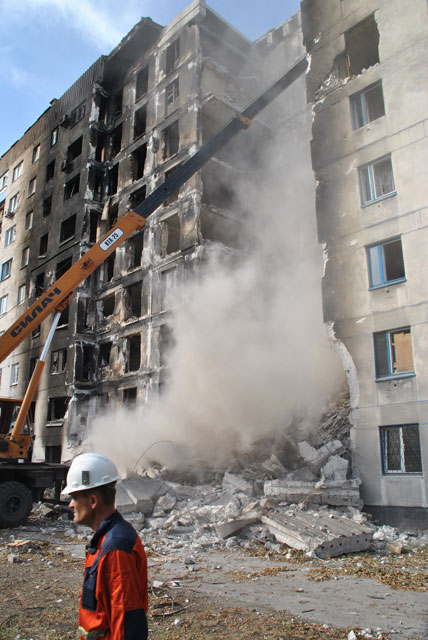 Рятувальники відновлюють інфраструктуру звільнених міст Луганщини