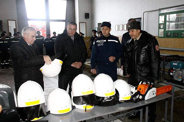 На Вінниччині перед Новим роком дві пожежно-рятувальні частини отримали нове спорядження