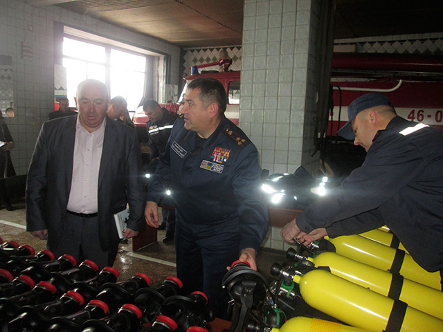 Іллінецькі рятувальники отримали новітнє пожежно-рятувальне спорядження