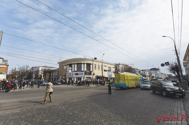 У Вінниці протестувальники перекрили центр міста