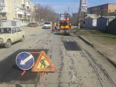 У Вінниці ремонтують дороги по вулицях Якова Гальчевського, 8 Березня та Данила Нечая
