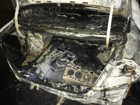 На Вінниччині вщент згорів автомобіль