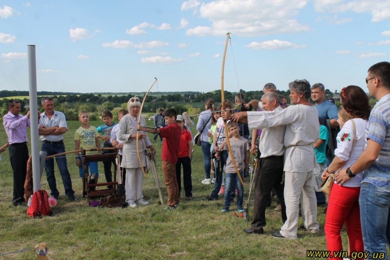 У Тростянецькому районі відбувся національно-патріотичний фестиваль козацької культури «Батозька битва»