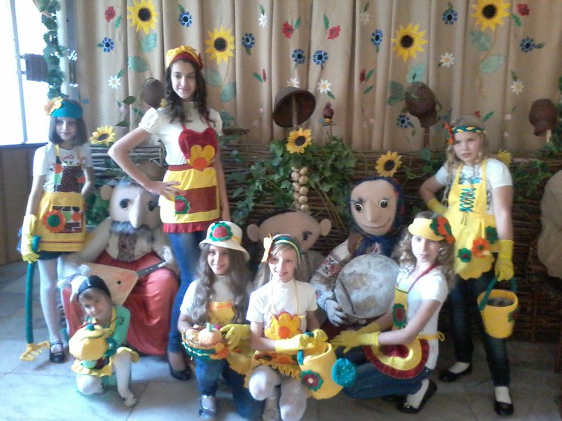 Вінничани вдало виступили на дитячо-молодіжному фестивалі мистецтв "Планета зірок" у Хмельницькому