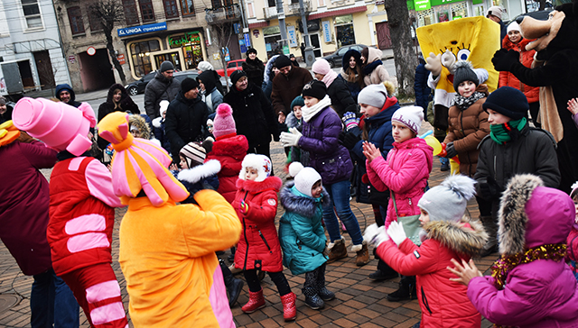 Близько 20 тисяч маленьких вінничан побували цієї зими у Новорічному містечку