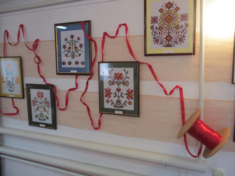 Відвідувачі Терцентру знайомились з різними техніками вишивки на виставці «Нитка, що пов’язує»