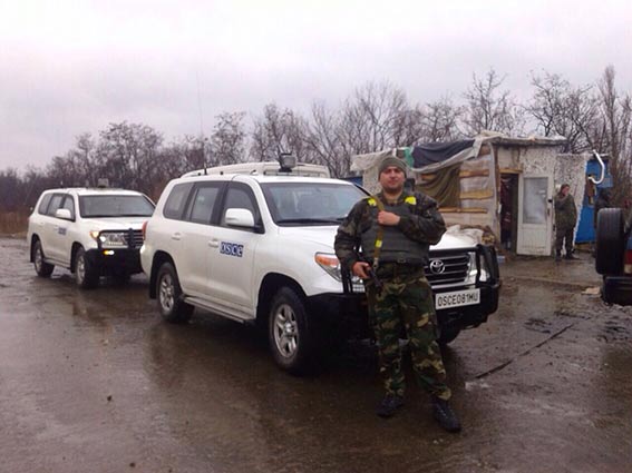 Вінницькі правоохоронці, які перевіряли вантажі на блокпостах у Дебальцевому та Горлівці, повернулись додому