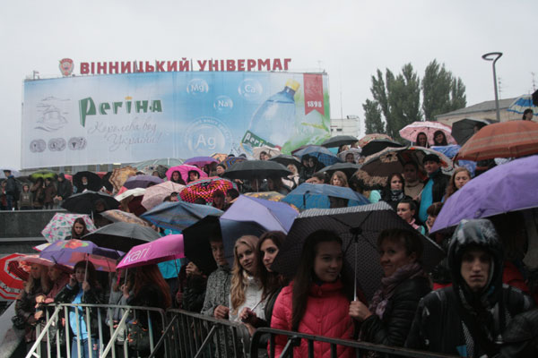 Музичне свято 20 вересня на оновленій площі перед універмагом, Вінниця