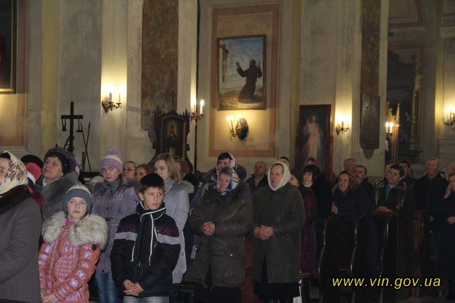 Літургія у храмі Святого Флоріана в місті Шаргород