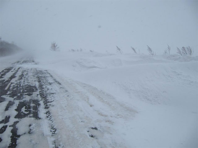 На Вінниччині висота снігових переметів сягнула 1,5-1,8 метрів