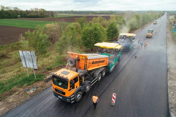 У Вінницькій  ОДА розробили власний план відновлення доріг області на 10 років