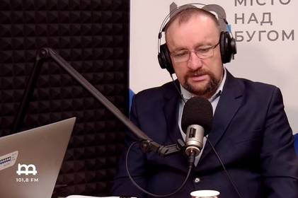 Експерт з питань децентралізації О.Левченко: "Виборча кампанія почалася не з дискусії, а з бруду" Експерт з питань децентралізації О.Левченко: "Виборча кампанія почалася не з дискусії, а з бруду"
