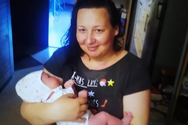 У Вінниці розшукують жінку, яка пішла з дому з місячним немовлям та зникла