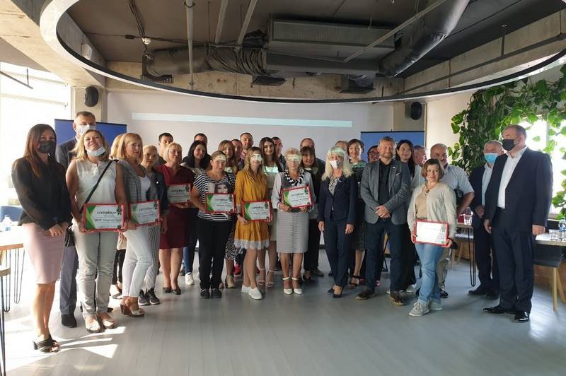 Тридцять переможців обласного конкурсу стартапів отримали грантові сертифікати на загальну суму 1,4 млн. грн