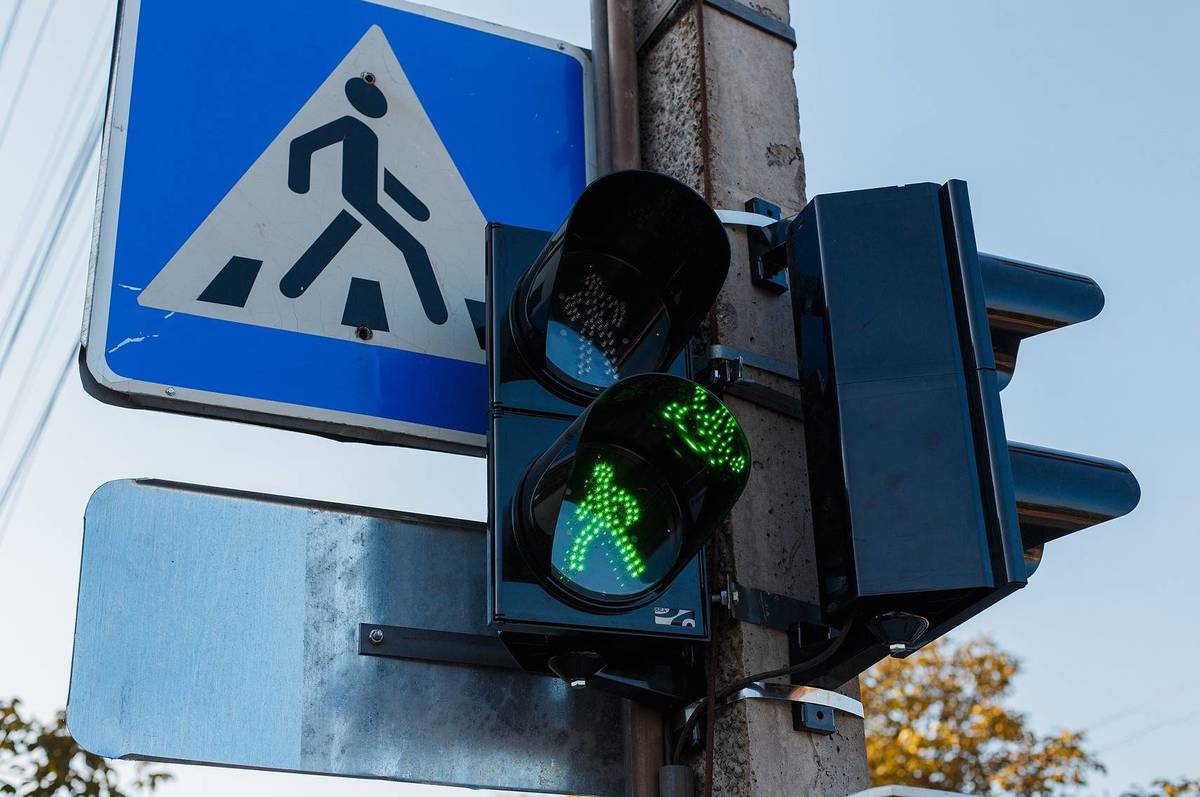 Біля центрального ринку та на перехресті вулиць Салтикова-Щедріна та Лесі Українки встановили світлофори
