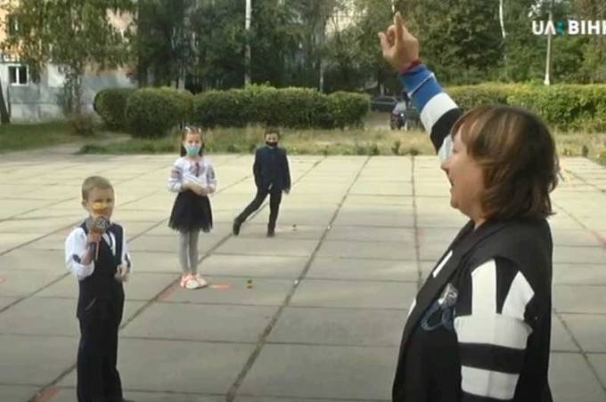У 15-й школі для дітей провели квест в рамках всеукраїнського рейду "Увага! Діти на дорозі"