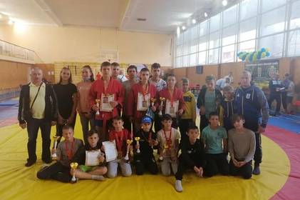 Чотири золоті медалі привезли вінничани з Всеукраїнського турніру з самбо