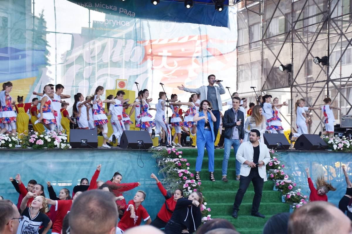 У День міста на майдані Незалежності вінничан чекає Фестиваль симфонічних оркестрів України, цікаві фотолокації та історичні виставки