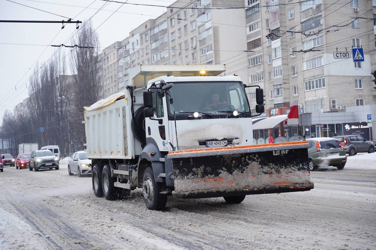 У Вінниці штрафують компанії за неякісне прибирання снігу