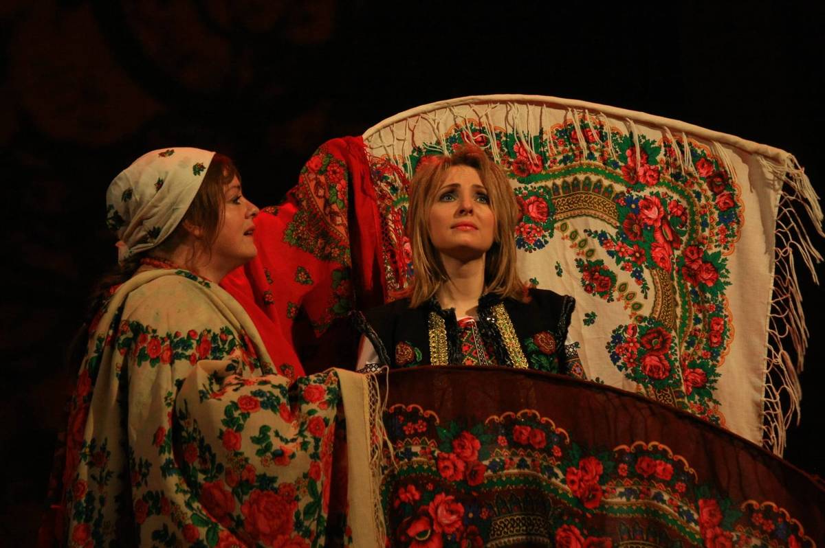 Вінницький театр запрошує на виставу від україно-американського благодійного проекту 