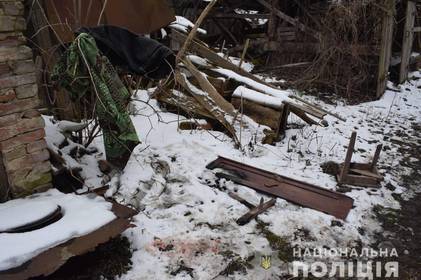 На Вінниччині п’яні чоловіки задушили свого товариша
На Вінниччині п’яні чоловіки задушили свого товариша