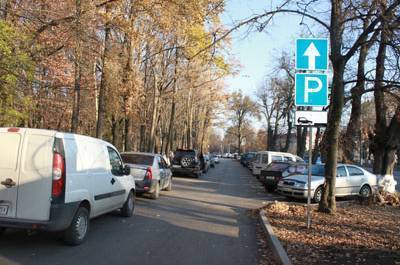 У Вінниці понад вісім тисяч паркомісць 