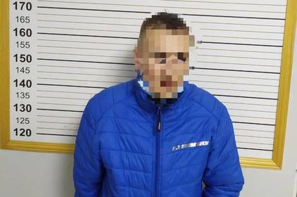Вінницькі поліцейські затримали "закладчика"