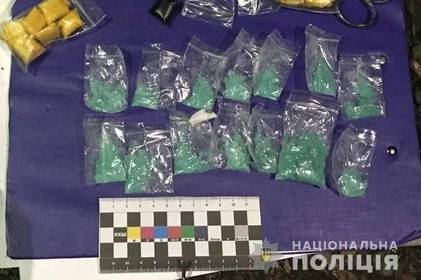 Вінницьких підлітків затримали за підозрою в поширенні “закладок” 

