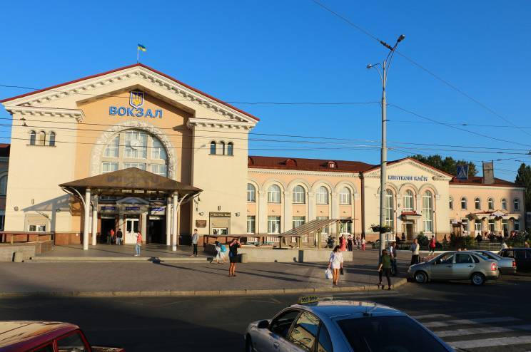 У Вінниці затримали грабіжника, який “працював” на залізничному вокзалі 

