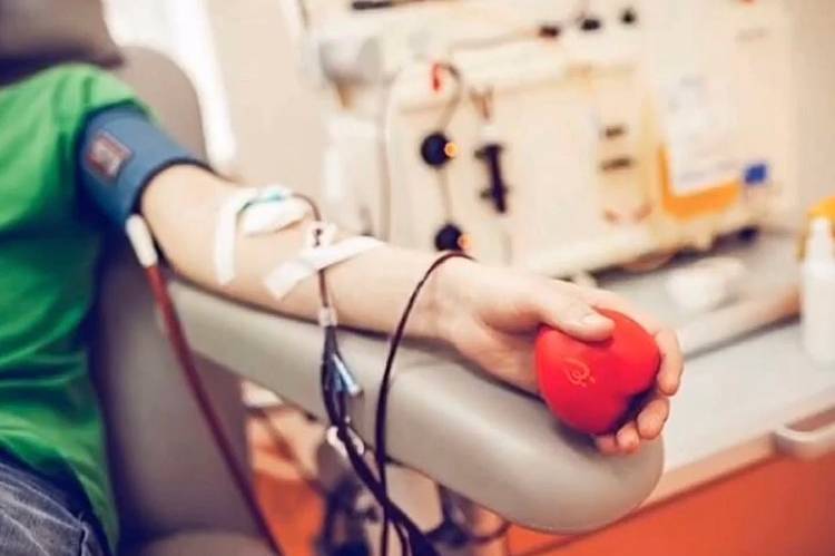 У Вінницькому центрі переливання крові критично не вистачає донорів майже всіх груп 

