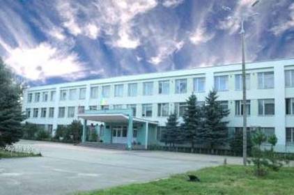 Комбінований стадіон, трибуни та бігові доріжки: у Вінницькій школі №29 планують реконструкцію спортивного ядра

