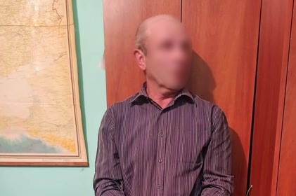 У Тульчинському районі затримали чоловіка, якого підозрюють у розбещені малолітніх 

