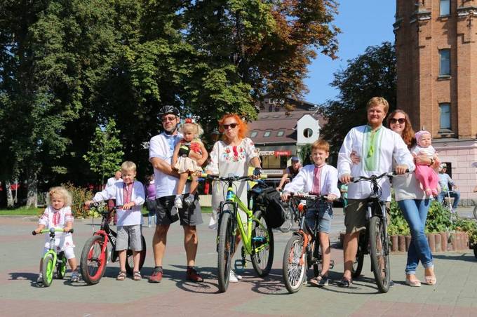 У Вінниці до Дня Незалежності організують велопарад у вишиванках 

