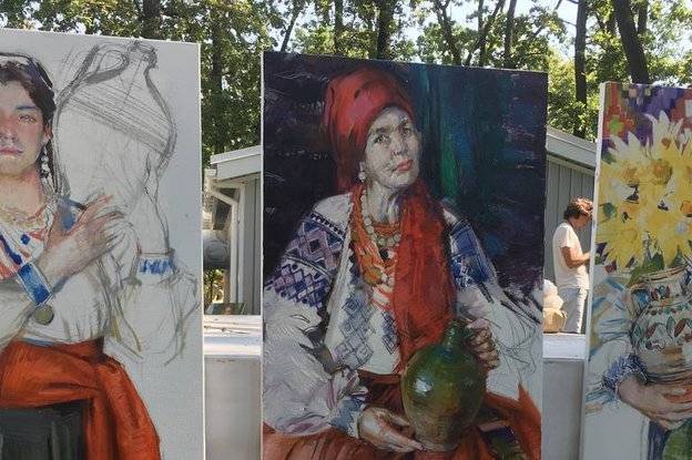 До Дня Незалежності художники зобразять на портретах відомих вінничан 

