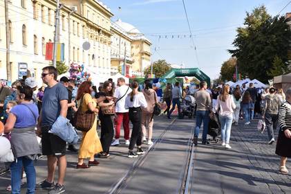 Фотозони, майстер-класи та зіркові гості. Як Вінниця відсвяткувала своє 658-річчя?