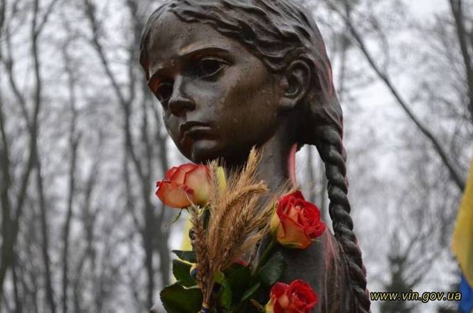 Триває міжнародна акція «Запали свічку пам’яті», присвячена 85-тим роковинам Голодомору