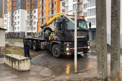 У Вінниці незаконно встановлені обмежувачі руху - демонтують
